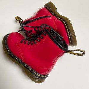 Pre-loved Toddler 1460 Lace-up Dr. Martin's.